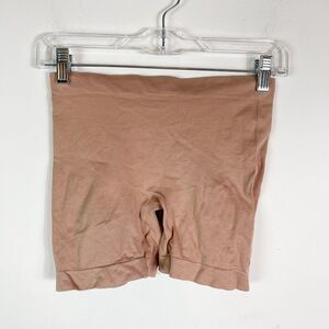 F.I.T. NWOT Light Control Seamless Shapewear Bike Shorts Nude Size L